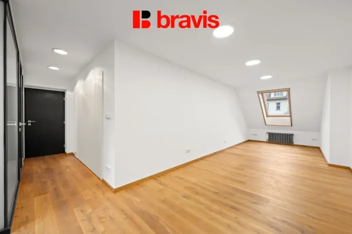 Pronájem rodinného domu, Brno - Pisárky, Květná, 235 m2