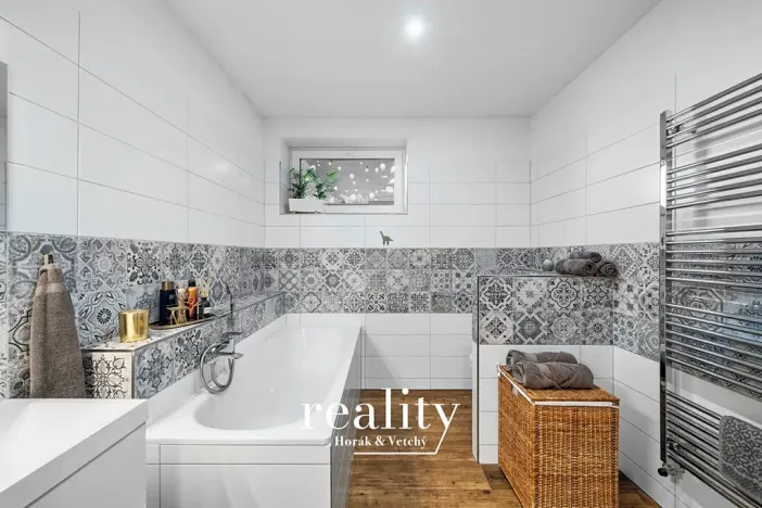 Prodej rodinného domu, Hrádek, 166 m2