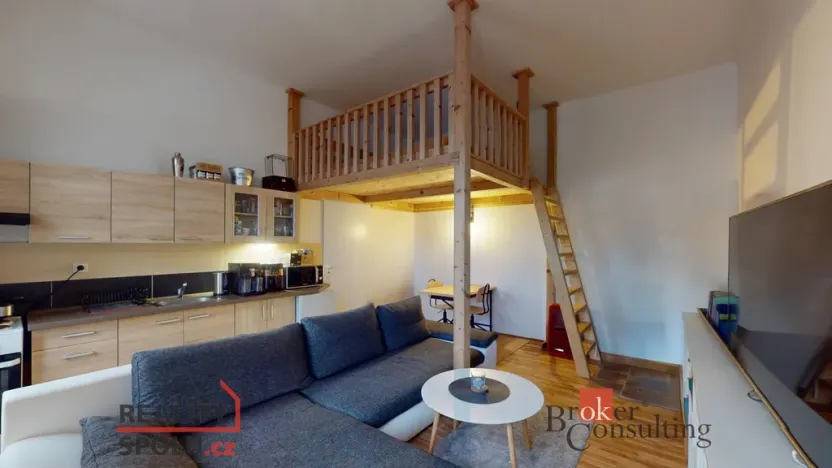 Prodej rodinného domu, Žatec, Chomutovská, 343 m2