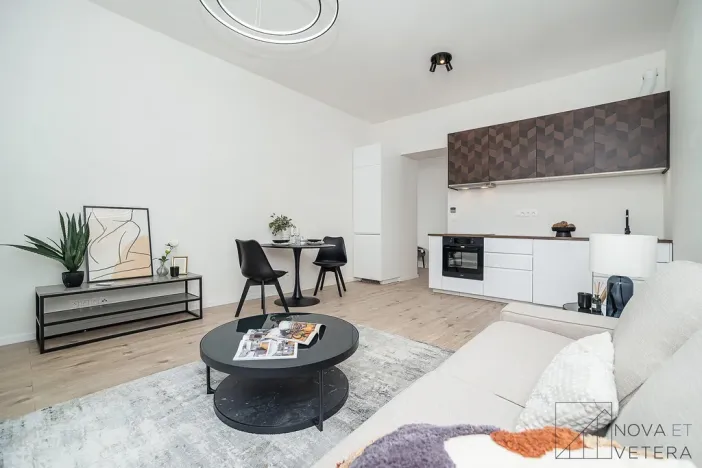 Pronájem bytu 2+kk, Praha - Libeň, Zenklova, 58 m2