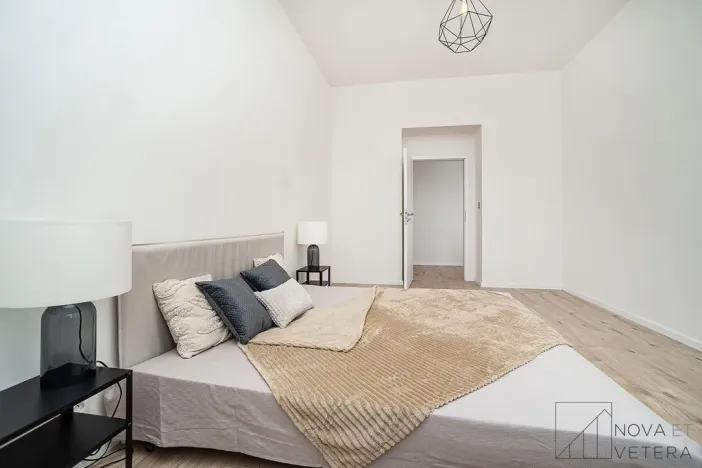 Pronájem bytu 2+kk, Praha - Libeň, Zenklova, 58 m2