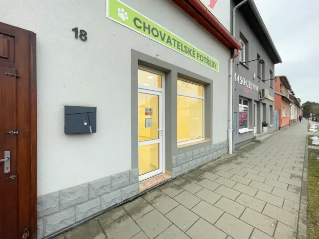 Pronájem obchodního prostoru, Olomouc - Nové Sady, Střední novosadská, 34 m2