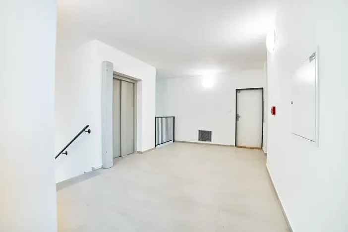 Pronájem kanceláře, Plzeň, Železniční, 73 m2