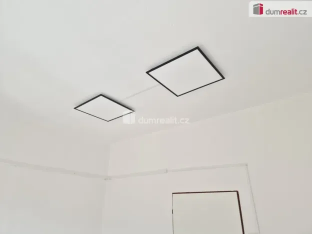 Pronájem komerční nemovitosti, České Budějovice - České Budějovice 2, Na Zlaté stoce, 31 m2