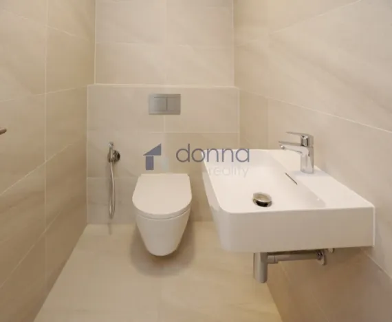 Pronájem bytu 3+kk, Praha, Závišova, 89 m2