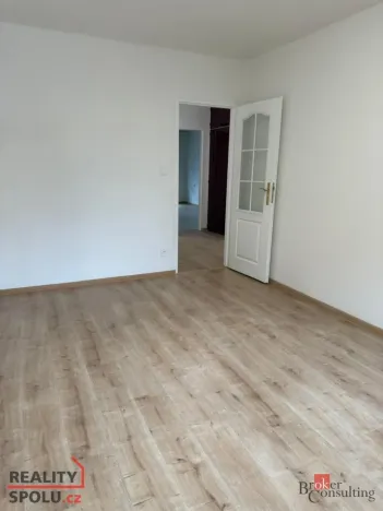 Pronájem bytu 3+1, Praha - Žižkov, Na Jarově, 69 m2