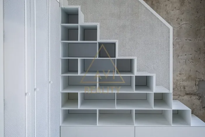 Pronájem atypického bytu, Praha - Modřany, Československého exilu, 41 m2