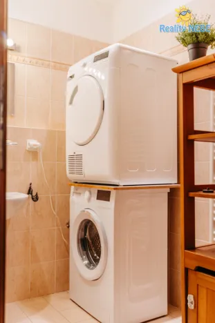 Pronájem bytu 2+kk, Praha - Vyšehrad, Neklanova, 70 m2