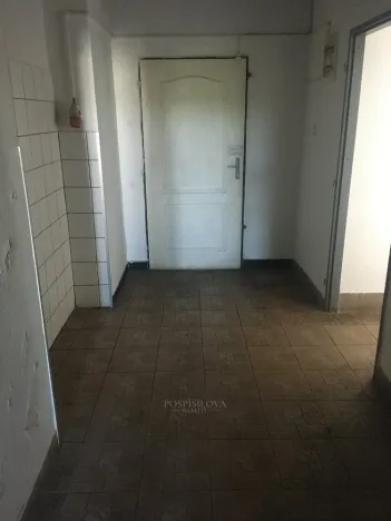 Pronájem skladu, Unhošť, Křivoklátská, 184 m2