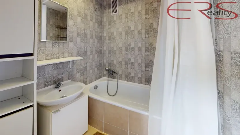 Pronájem bytu 3+1, Liberec - Liberec IV-Perštýn, Mlýnská, 80 m2