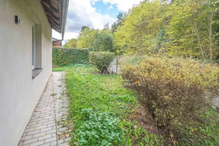 Pronájem bytu 2+1, Ovčáry, 60 m2