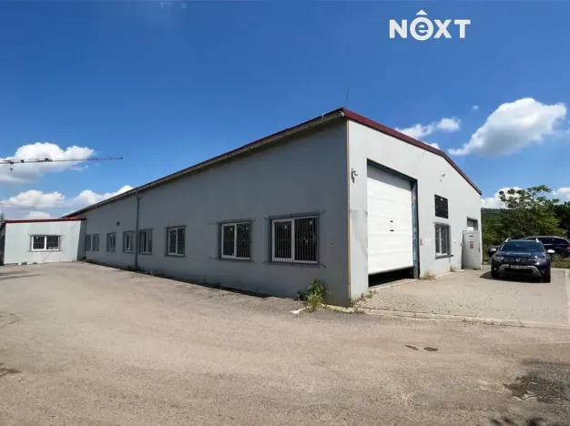 Prodej výrobních prostor, Bavory, 860 m2