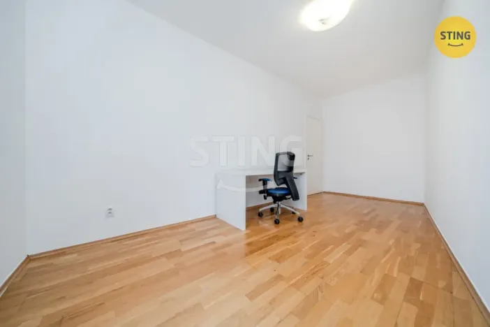 Pronájem bytu 3+kk, Ostrava, Biskupská, 102 m2