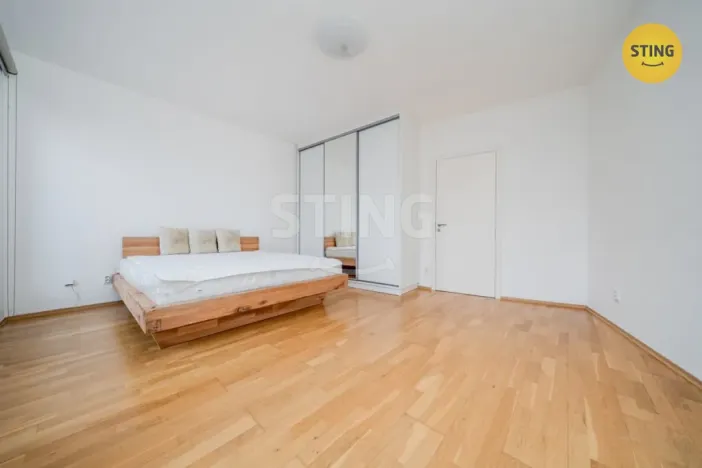 Pronájem bytu 3+kk, Ostrava, Biskupská, 102 m2