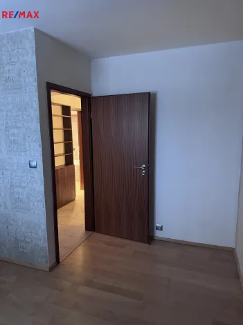 Prodej rodinného domu, Jesenice - Zdiměřice, V Podlesí, 184 m2