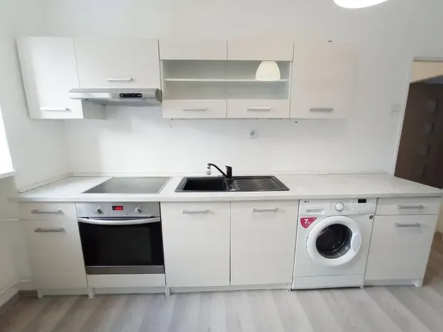 Pronájem bytu 1+1, Most, Konstantina Biebla, 46 m2