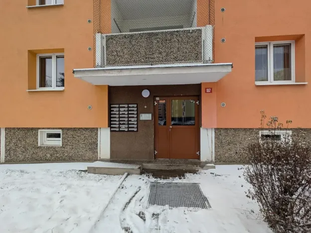 Pronájem bytu 2+1, Klášterec nad Ohří, Okružní, 62 m2