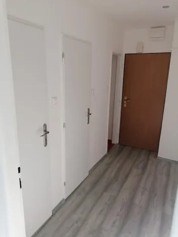 Pronájem bytu 1+1, Most, Žatecká, 39 m2