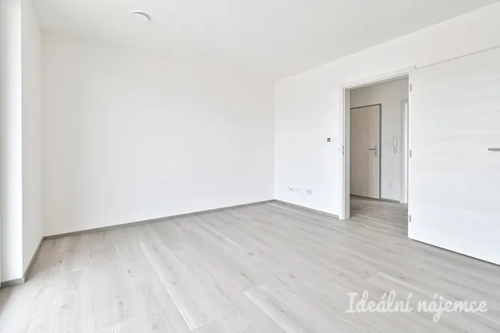 Pronájem bytu 2+kk, Dobřany, Dragounů, 39 m2