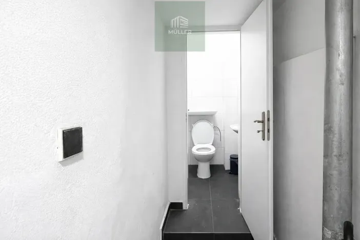 Pronájem - jiné, Plzeň, náměstí T. G. Masaryka, 40 m2