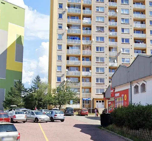 Pronájem bytu 2+kk, Liberec, Dobiášova, 42 m2