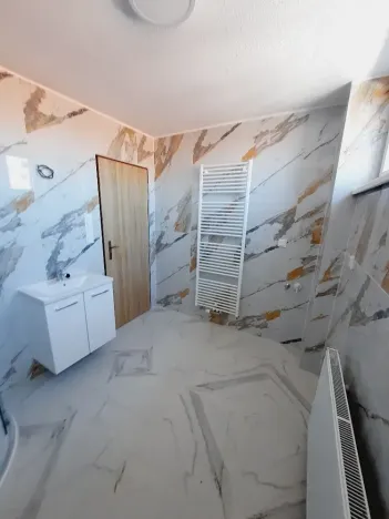 Pronájem bytu 2+kk, Lovosice, 8.května, 43 m2