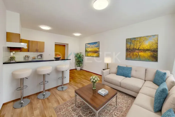 Prodej bytu 1+kk, Polná, Žejdlicova, 36 m2