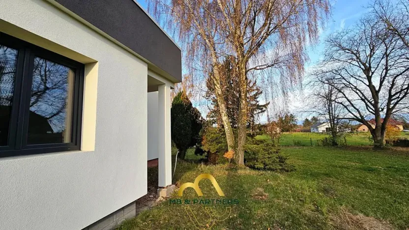 Prodej rodinného domu, Doubravička, 195 m2