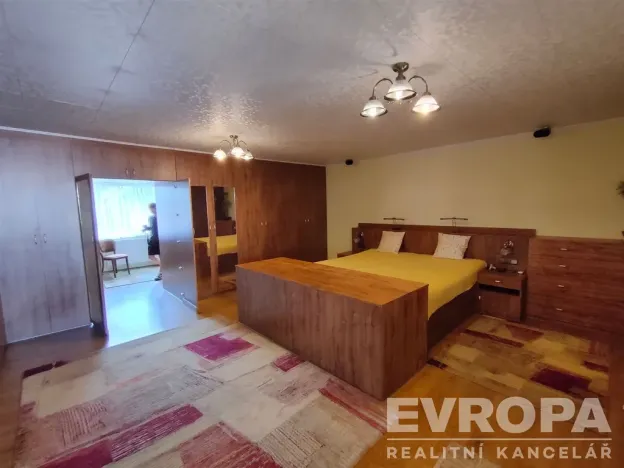 Prodej rodinného domu, Uhlířské Janovice, Kolínská, 495 m2