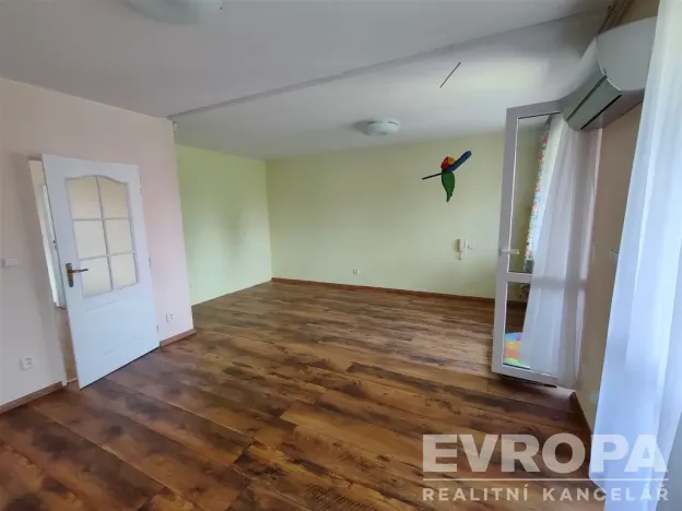 Prodej komerční nemovitosti, Uhlířské Janovice, Kolínská, 495 m2