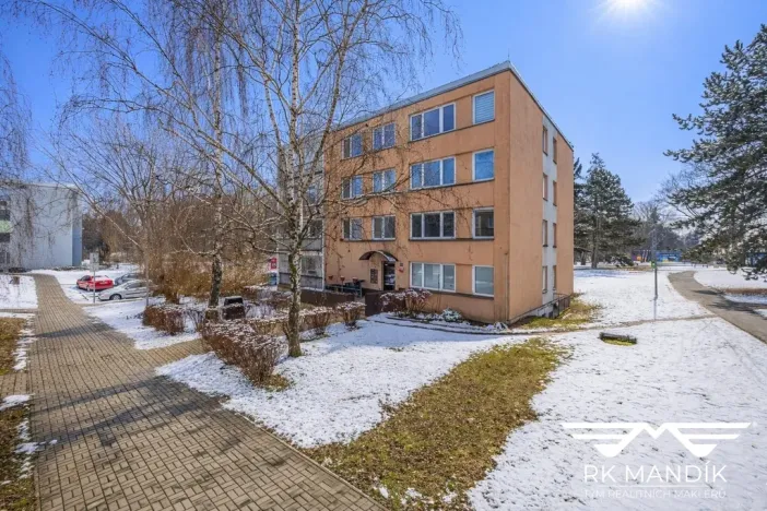 Pronájem bytu 3+1, Praha - Střížkov, Harrachovská, 52 m2