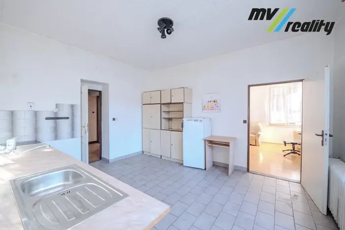 Prodej výrobních prostor, Hořice, Riegrova, 720 m2