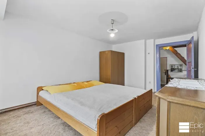 Prodej rodinného domu, Tupadly, 230 m2