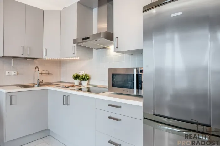 Prodej bytu 2+kk, Praha - Stodůlky, Svitákova, 44 m2