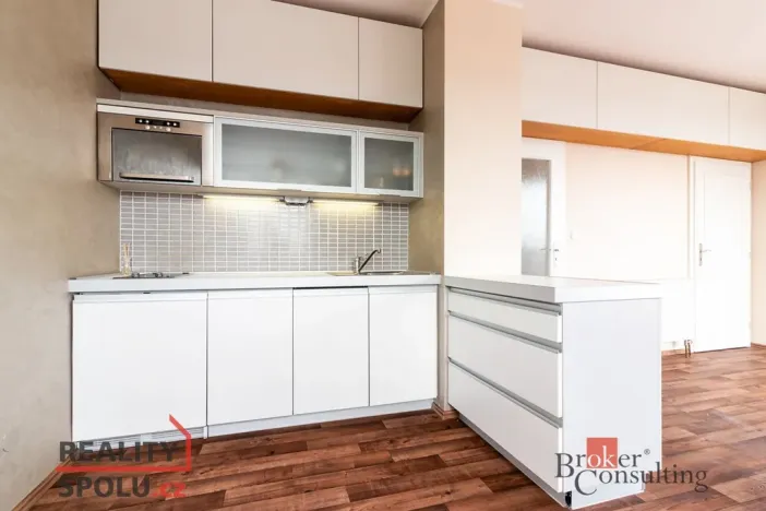 Pronájem bytu 2+kk, Praha - Krč, Pasteurova, 41 m2