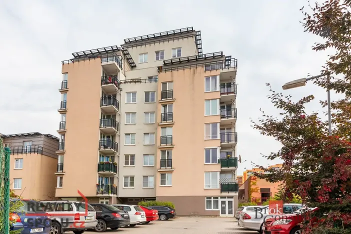 Pronájem bytu 2+kk, Praha - Krč, Pasteurova, 41 m2