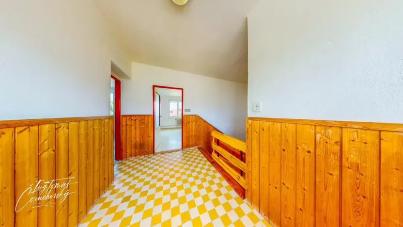 Prodej rodinného domu, Vysoký Chlumec, 212 m2