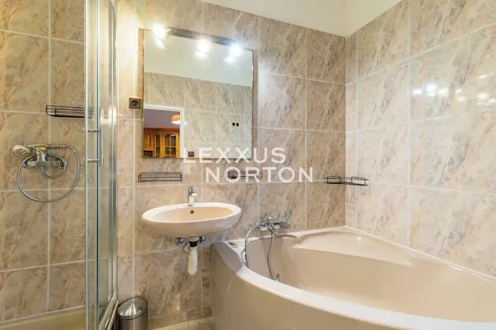 Pronájem bytu 2+1, Praha - Vokovice, Kladenská, 84 m2