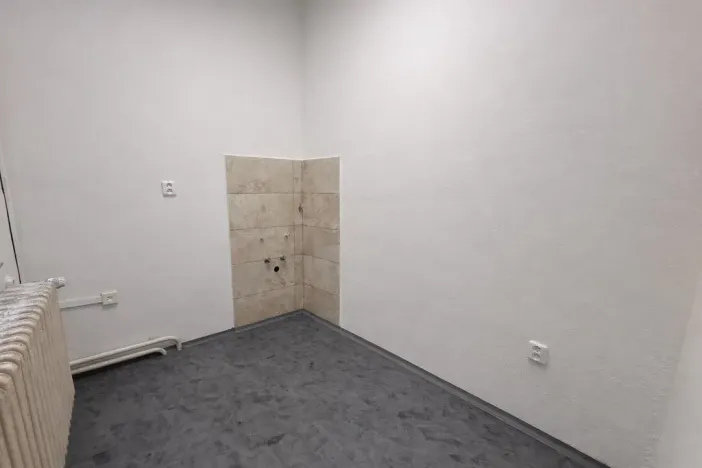 Pronájem kanceláře, Praha - Holešovice, Přístavní, 100 m2