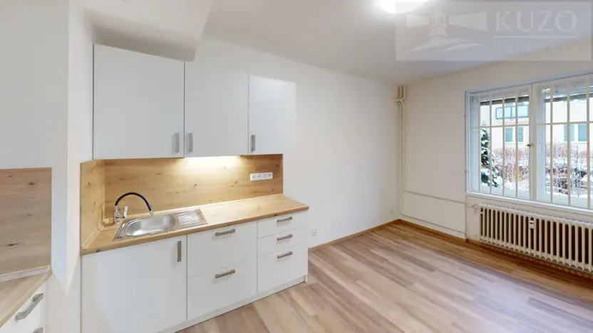 Pronájem bytu 2+kk, Příbram, Pod Haldou, 31 m2