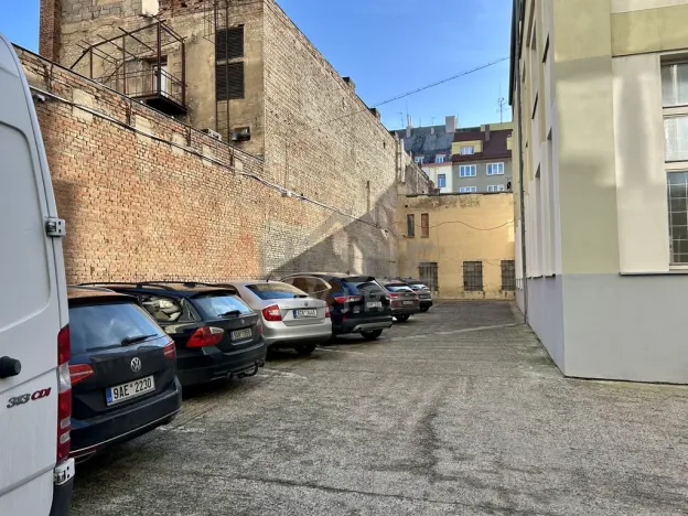 Pronájem kanceláře, Praha - Holešovice, U průhonu, 14 m2