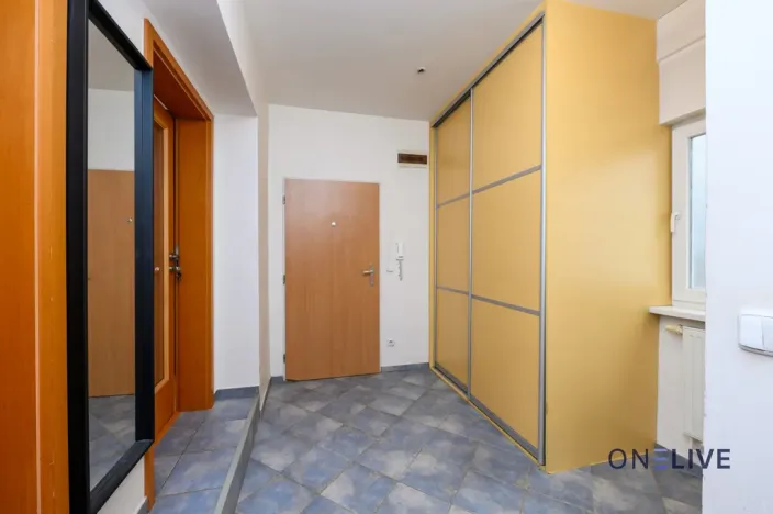 Pronájem bytu 3+1, Praha - Holešovice, Jateční, 89 m2