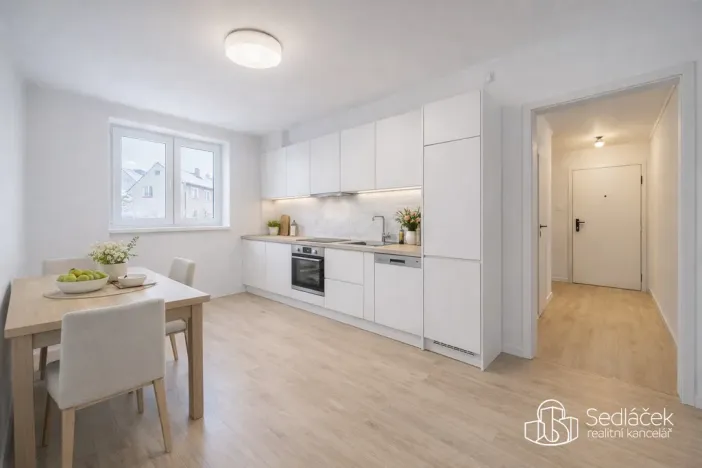 Prodej bytu 2+1, Sokolov, Slovenská, 55 m2