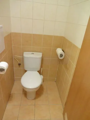 Pronájem bytu 1+kk, Praha - Michle, Jemnická, 27 m2