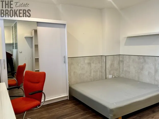 Pronájem bytu 1+kk, Praha - Nové Město, Nekázanka, 22 m2