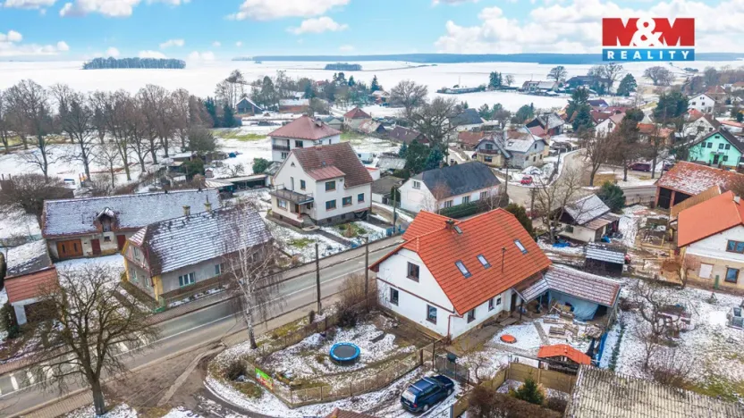 Prodej rodinného domu, Chomutice, 132 m2