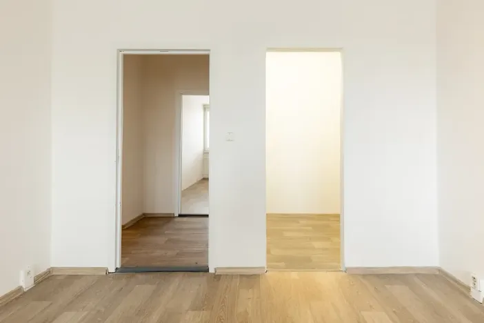 Prodej bytu 2+1, Ostrava, Varenská, 59 m2