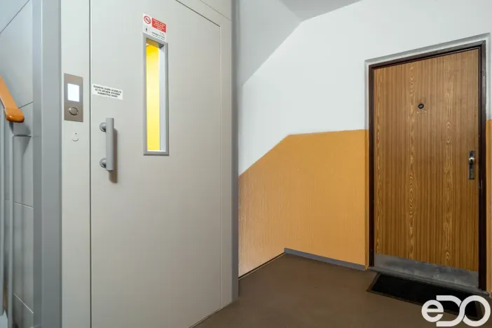 Pronájem bytu 2+1, Chrudim, Husova, 66 m2