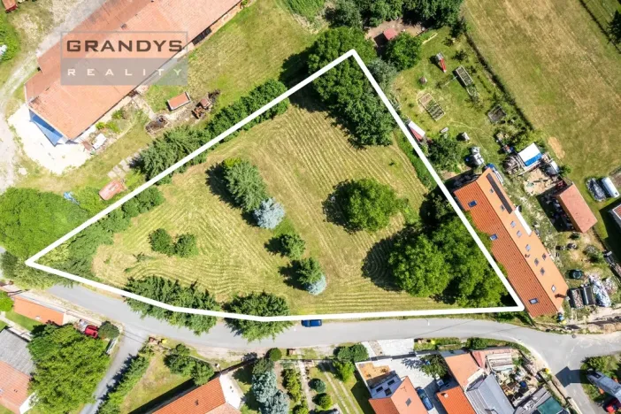 Prodej pozemku pro bydlení, 2755 m2