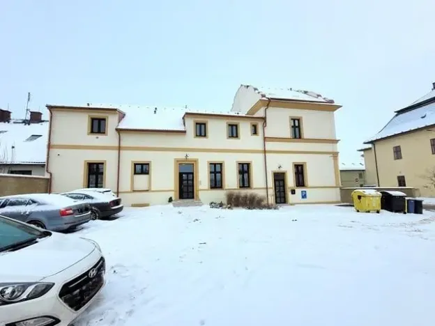 Prodej bytu 3+kk, Stěžery, Zámecká, 64 m2
